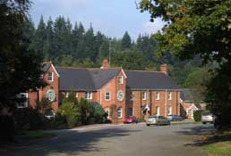 Fox & Hounds Country Hotel,  Eggesford